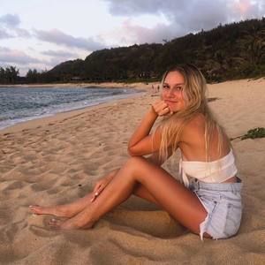 Meet your Posher, Jenna